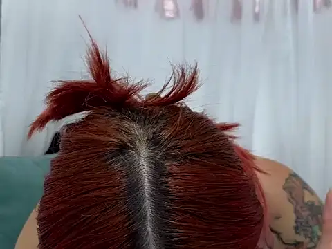 Snapshot of ninaa_fox chatting on September 2025 02:28:02 PM ninaa fox online show from September 2025 02:28:02 PM