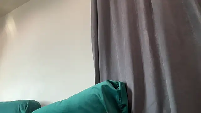 Iris cherry online show from March 2026 06:50:02 AM