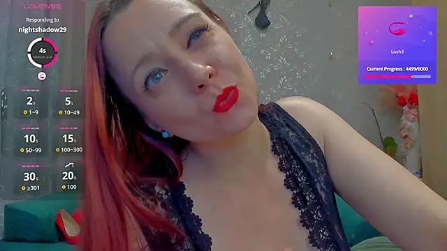 Snapshot of emilianna666 chatting on December 2025 10:07:02 AM emilianna666 online show from December 2025 10:07:02 AM