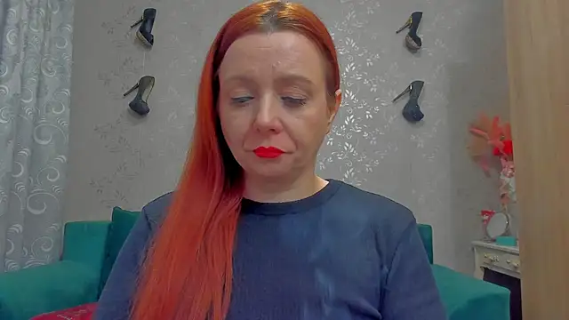 Snapshot of emilianna666 chatting on February 2026 02:02:01 PM emilianna666 online show from February 2026 02:02:01 PM