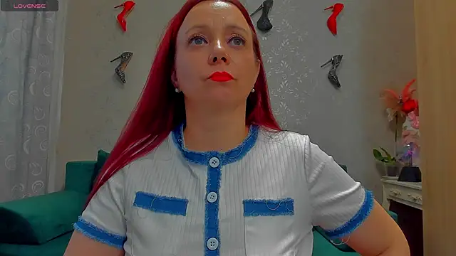 emilianna666 online show from November 2025 12:22:01 PM