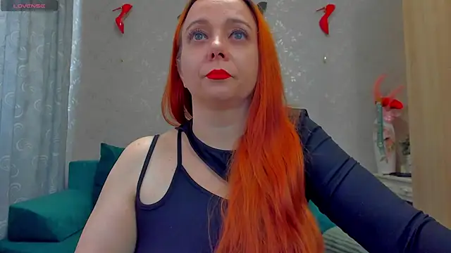 emilianna666 online show from October 2025 07:09:02 AM