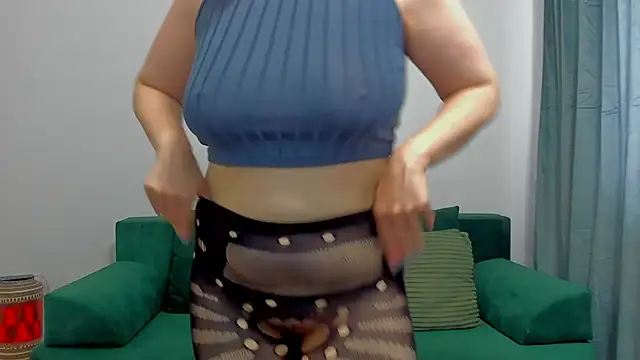 emilianna666 online show from May 2026 11:40:01 AM