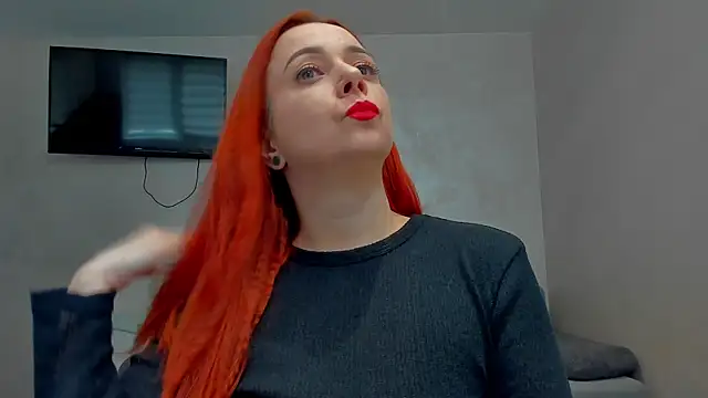 emilianna666 online show from April 2026 10:44:02 AM