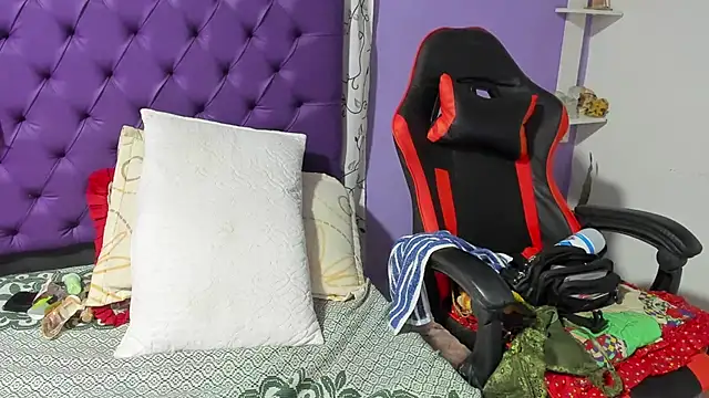 Snapshot of Margoth_clain chatting on October 2025 01:59:01 AM Margoth clain online show from October 2025 01:59:01 AM