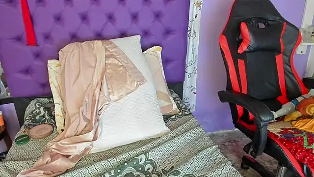 Snapshot of Margoth_clain chatting on October 2025 12:47:02 PM Margoth clain online show from October 2025 12:47:02 PM