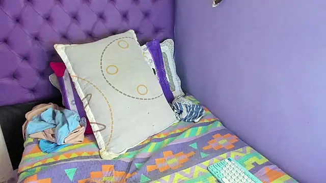 Margoth clain online show from March 2026 01:17:01 PM