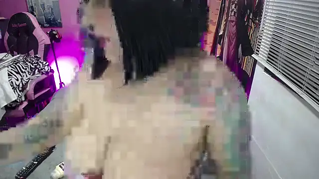 JEENEVIEVE online show from January 2026 06:26:01 PM