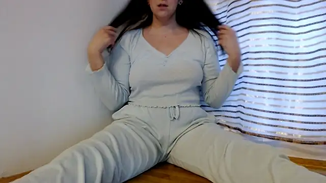 SofiaLenis online show from December 2025 01:44:02 PM