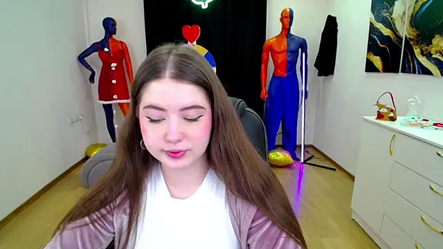 NicoleFoxery online show from February 2025 06:20:01 PM