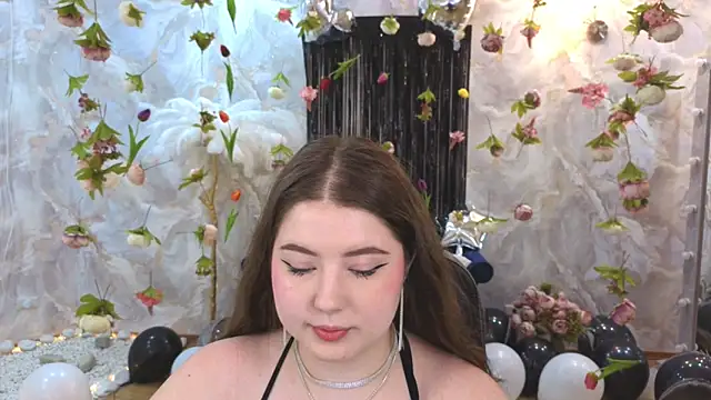 NicoleFoxery online show from July 2026 01:19:02 AM
