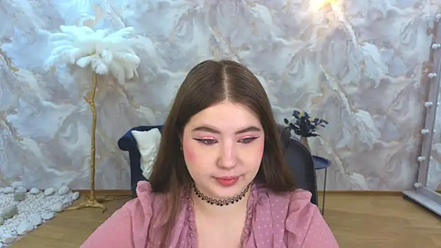 NicoleFoxery online show from October 2025 06:16:01 PM