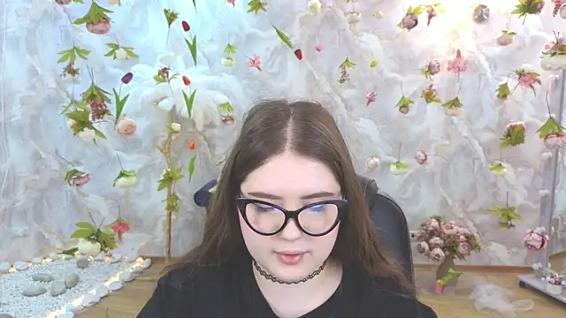 NicoleFoxery online show from May 2026 03:25:01 AM