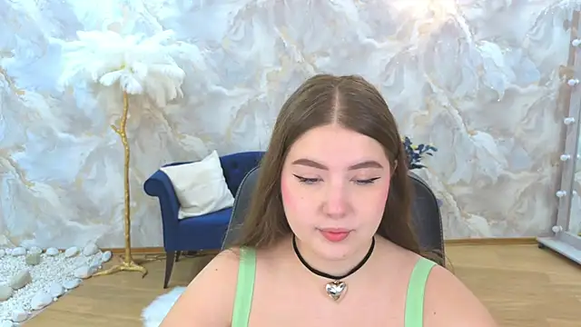 NicoleFoxery online show from October 2025 03:18:02 AM