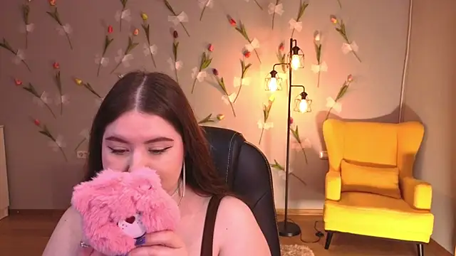 NicoleFoxery online show from April 2026 06:21:02 PM
