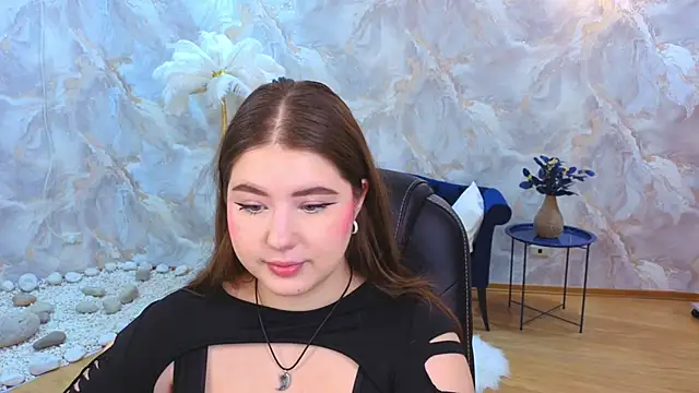 NicoleFoxery online show from November 2025 06:19:02 PM