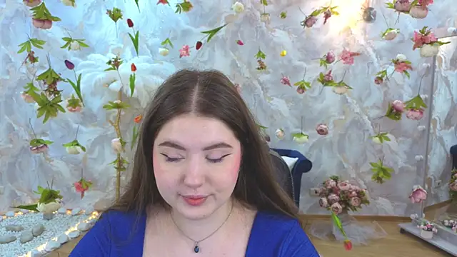 NicoleFoxery online show from April 2026 08:21:01 PM