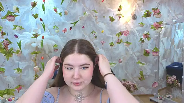 NicoleFoxery online show from March 2026 06:20:01 PM