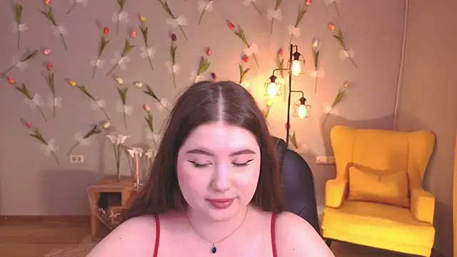 NicoleFoxery online show from April 2026 06:22:01 PM