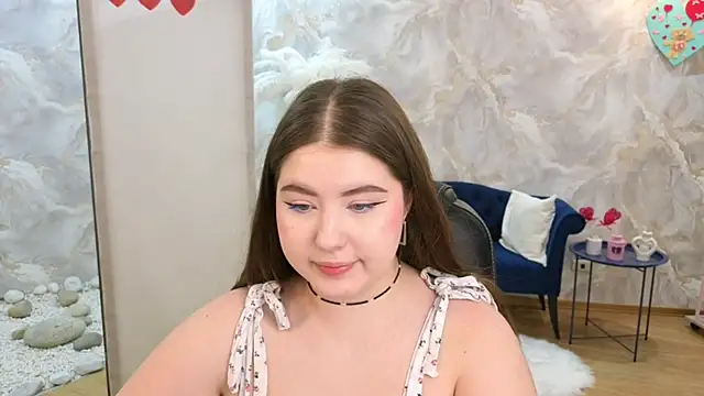 NicoleFoxery online show from February 2026 06:18:01 PM