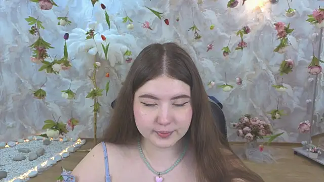 NicoleFoxery online show from May 2026 06:21:02 PM