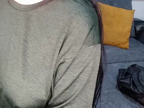 Snapshot of kamila-diablita chatting on February 2025 08:06:02 PM kamila-diablita online show from February 2025 08:06:02 PM