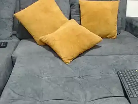 Snapshot of kamila-diablita chatting on January 2025 08:48:01 PM kamila-diablita online show from January 2025 08:48:01 PM