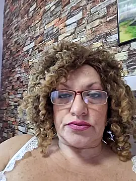 Snapshot of Hot_Azaleea chatting on November 2025 07:08:01 AM Hot Azaleea online show from November 2025 07:08:01 AM