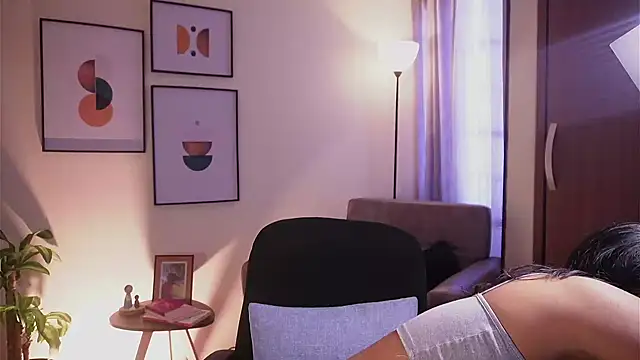 Snapshot of Isabella_dior chatting on March 2025 02:42:02 PM Isabella dior online show from March 2025 02:42:02 PM