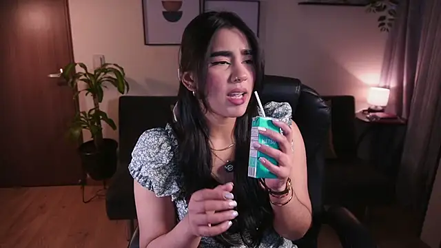 Isabella dior online show from April 2026 06:42:02 PM