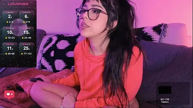 Evie-Luna online show from March 2025 05:07:01 AM