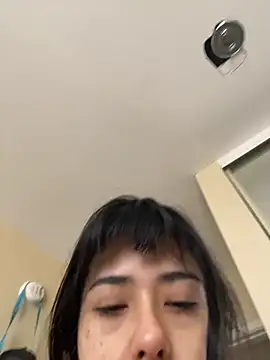 Evie-Luna online show from March 2026 04:36:01 PM