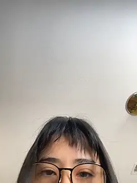 Evie-Luna online show from March 2026 05:47:01 PM