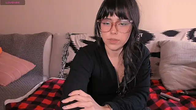 Evie-Luna online show from May 2026 09:26:02 PM