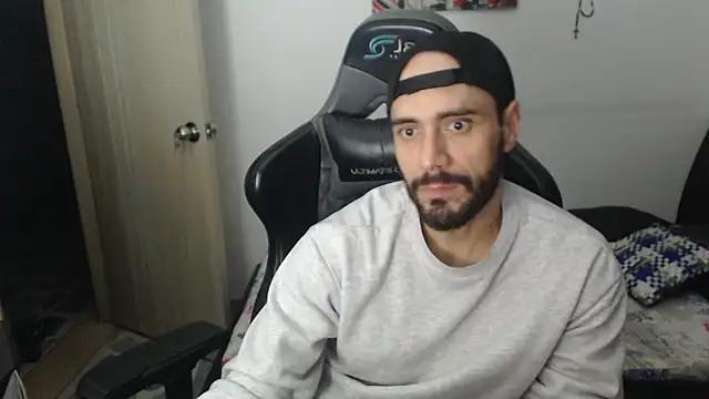 samuelgarcia  online show from November 2025 08:19:01 AM