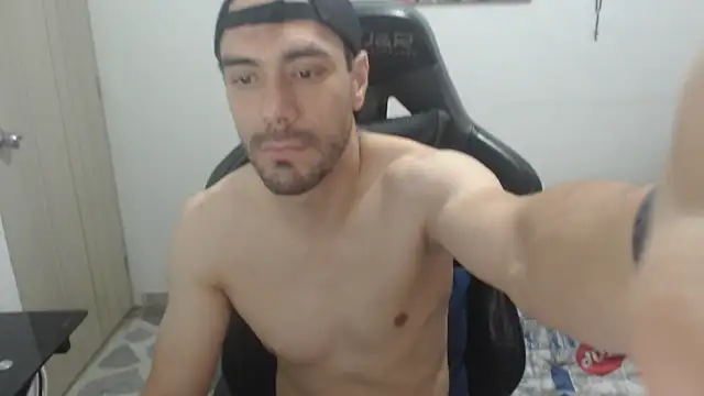 samuelgarcia  online show from June 2026 05:37:01 AM