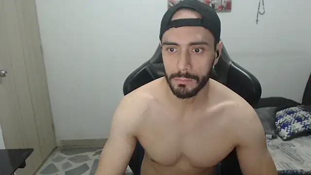 samuelgarcia  online show from November 2025 10:41:02 AM