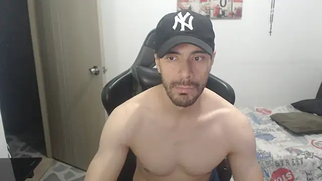 samuelgarcia  online show from July 2026 09:39:02 AM