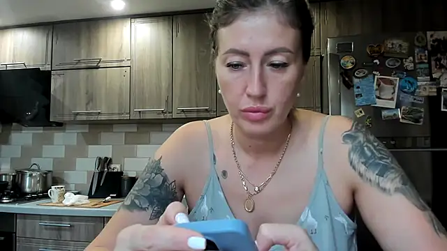 Avtosluts777 online show from September 2025 03:33:01 PM