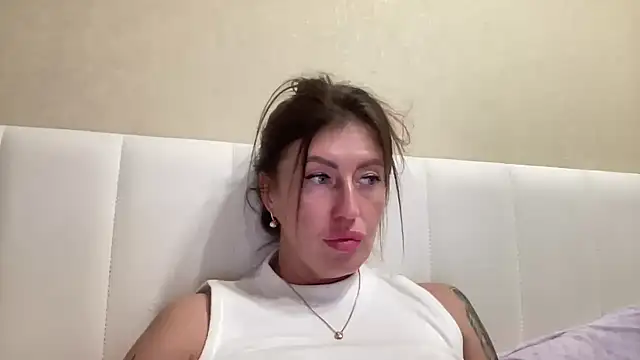 Avtosluts777 online show from September 2025 06:25:02 PM
