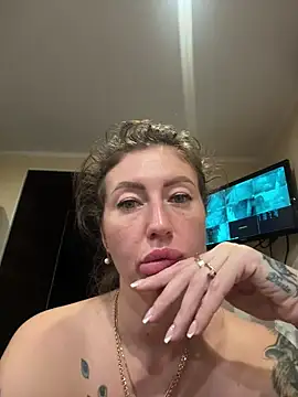 Snapshot of Avtosluts777 chatting on November 2025 02:12:01 PM Avtosluts777 online show from November 2025 02:12:01 PM