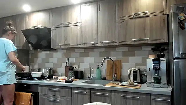 Snapshot of Avtosluts777 chatting on October 2025 01:23:02 PM Avtosluts777 online show from October 2025 01:23:02 PM