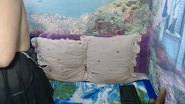 indianaqua online show from November 2025 04:16:01 AM