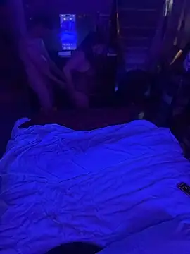 mirandamark2020 online show from April 2026 11:48:02 AM