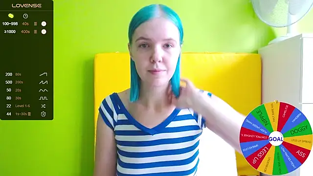 Ultra Meow online show from October 2025 10:49:02 AM