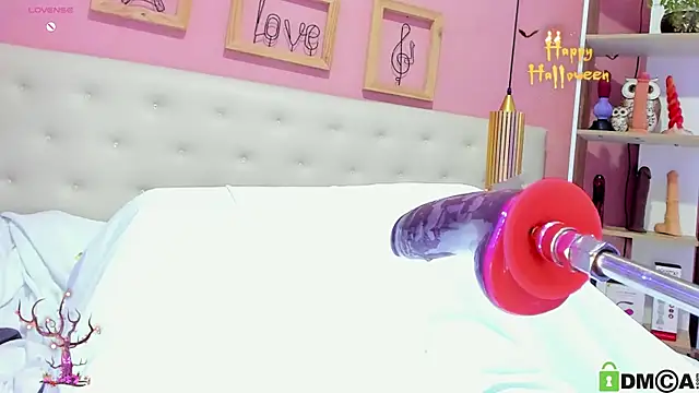 Snapshot of leylla_ chatting on October 2025 09:03:01 PM leylla online show from October 2025 09:03:01 PM