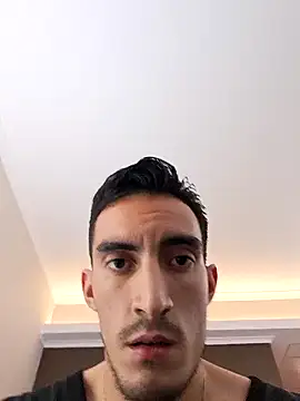 TommyMomentum online show from November 2025 02:22:01 AM