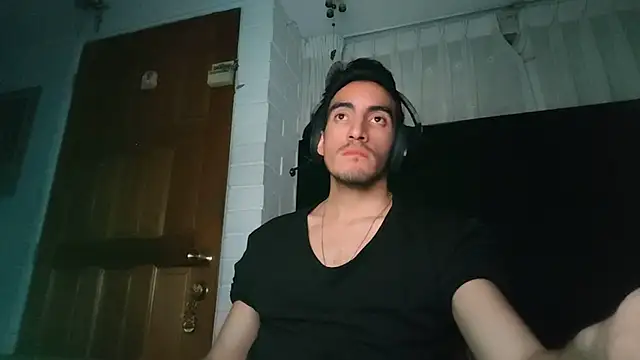 TommyMomentum online show from December 2025 05:57:02 AM