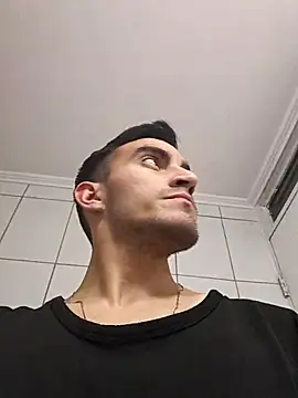 TommyMomentum online show from November 2025 06:34:01 AM