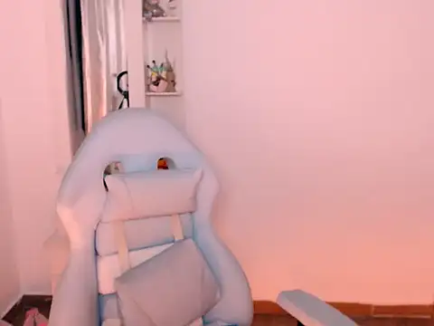 BOREAL MOON online show from February 2026 01:28:02 AM